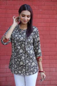 short cotton top